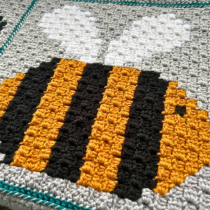 Crochet bee blanket close-up