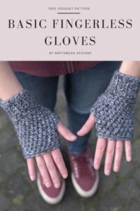 Grey crochet fingerless gloves