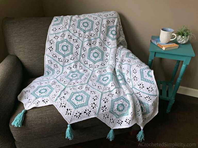 Teal white crochet blanket