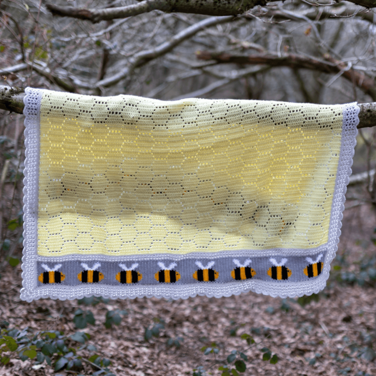 Crochet bee baby blanket