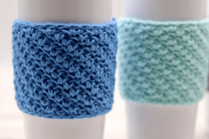 Blue textured cup cozy